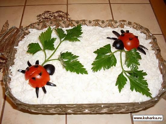 как украсить стол своими руками как украсить стол своими руками