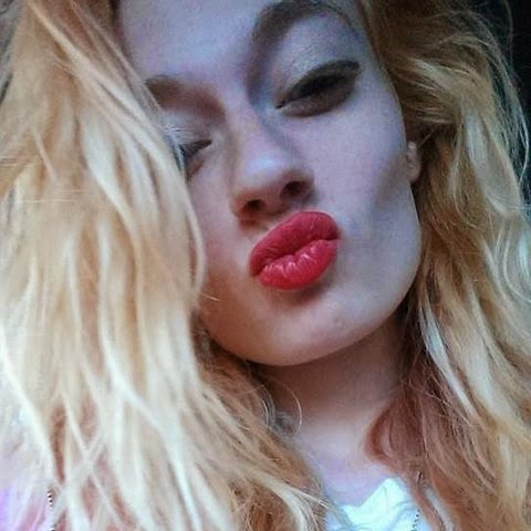 Sarah and Katelyn Lothrop: Sarah Lothrop