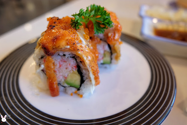 sushi & nori, brisbane japanese restaurants, sushi train,