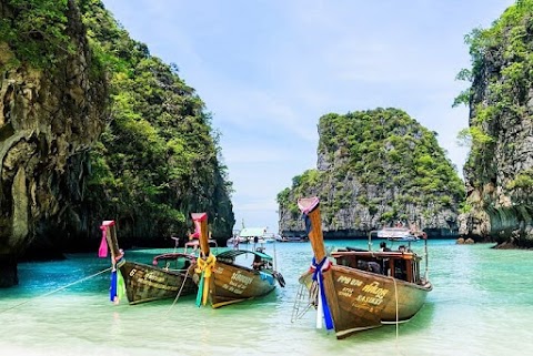 Holiday | Syurga Pantai Pasir Putih & Laut Biru - Phuket