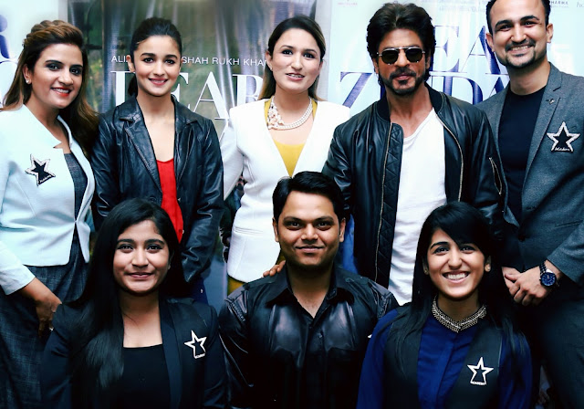 Star Salon Students getting Starry with Team of Bollywood Blockbuster “Dear Zindagi”