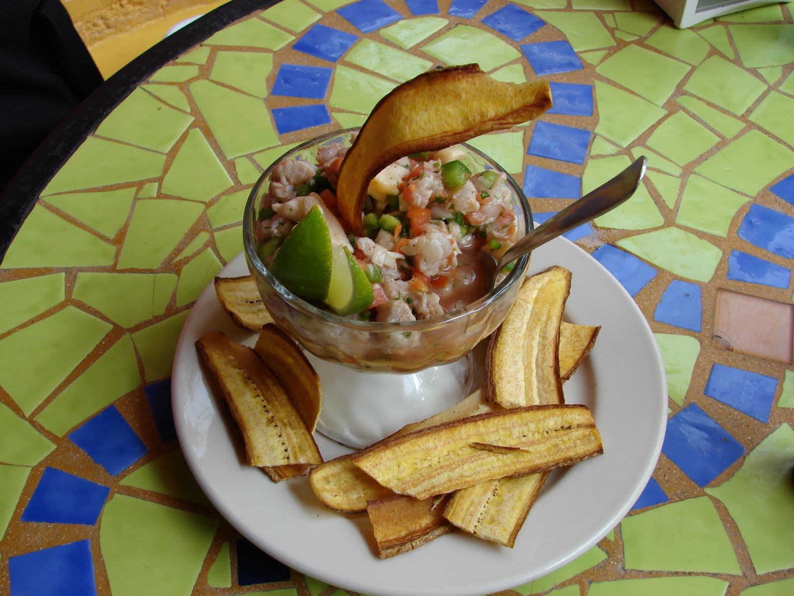 The Taste of Travel: Getting a Taste of Roatan, Honduras