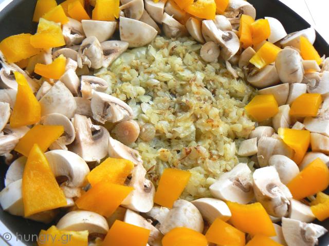 Kitchen Stories: Stuffed Peppers with Mushrooms and Cheese