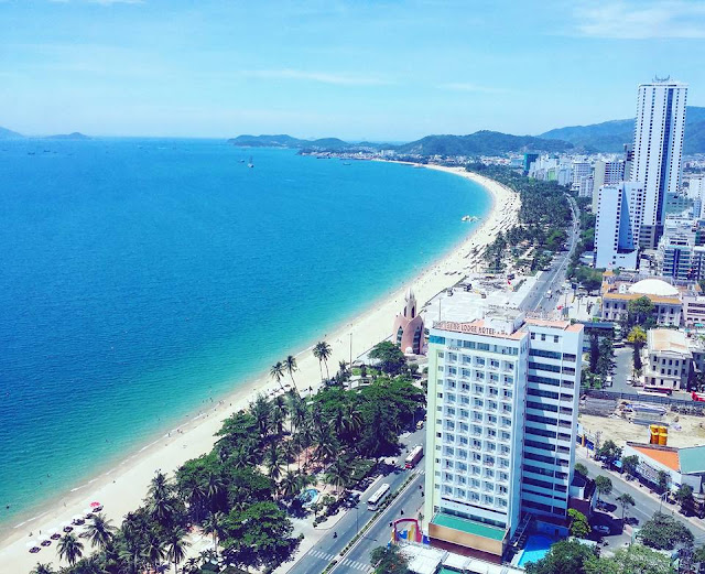 Đường Hầm Thông Biển Tại Nha Trang - 4