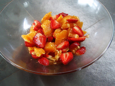 Fresas con naranja y miel