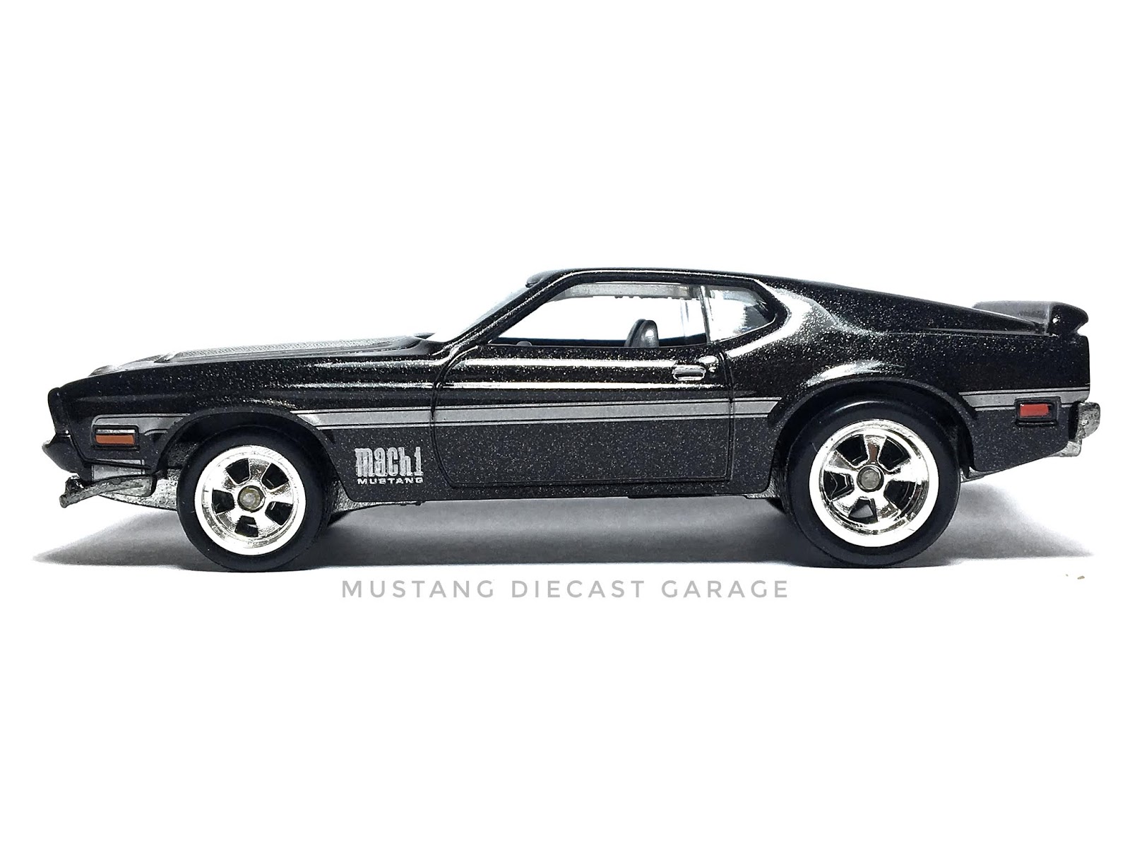 hot wheels larry's garage set