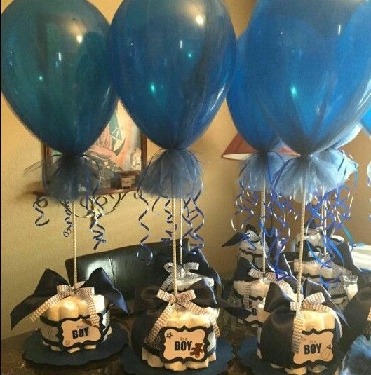 Centros De Mesa Rápidos Y Fáciles Con Varitas Y Globos