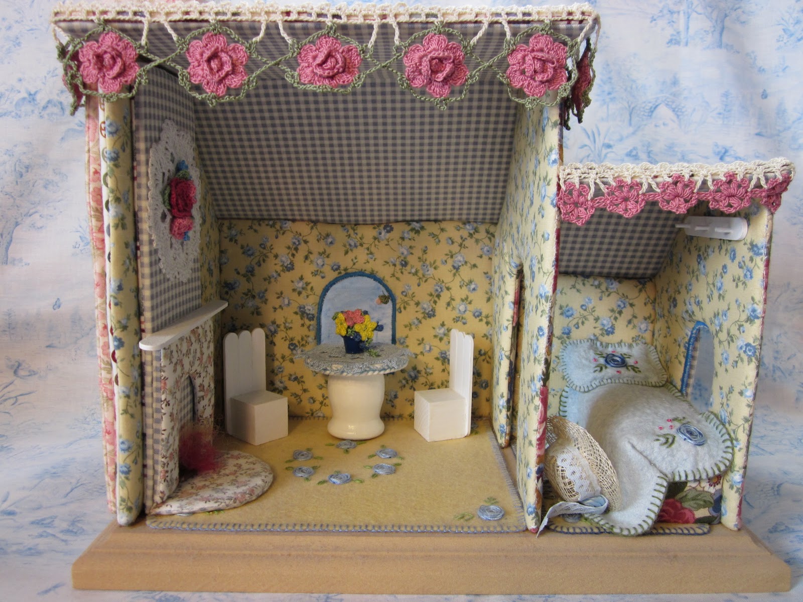 By Hook, By Hand Tiny Dollhouses