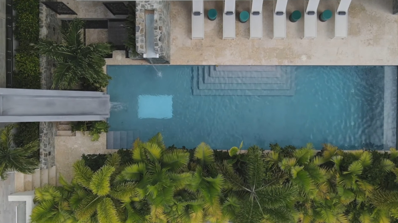 27 Photos vs. 86AA Cruz Bay Town,St John, Virgin Islands Luxury Villa Interior Design Tour