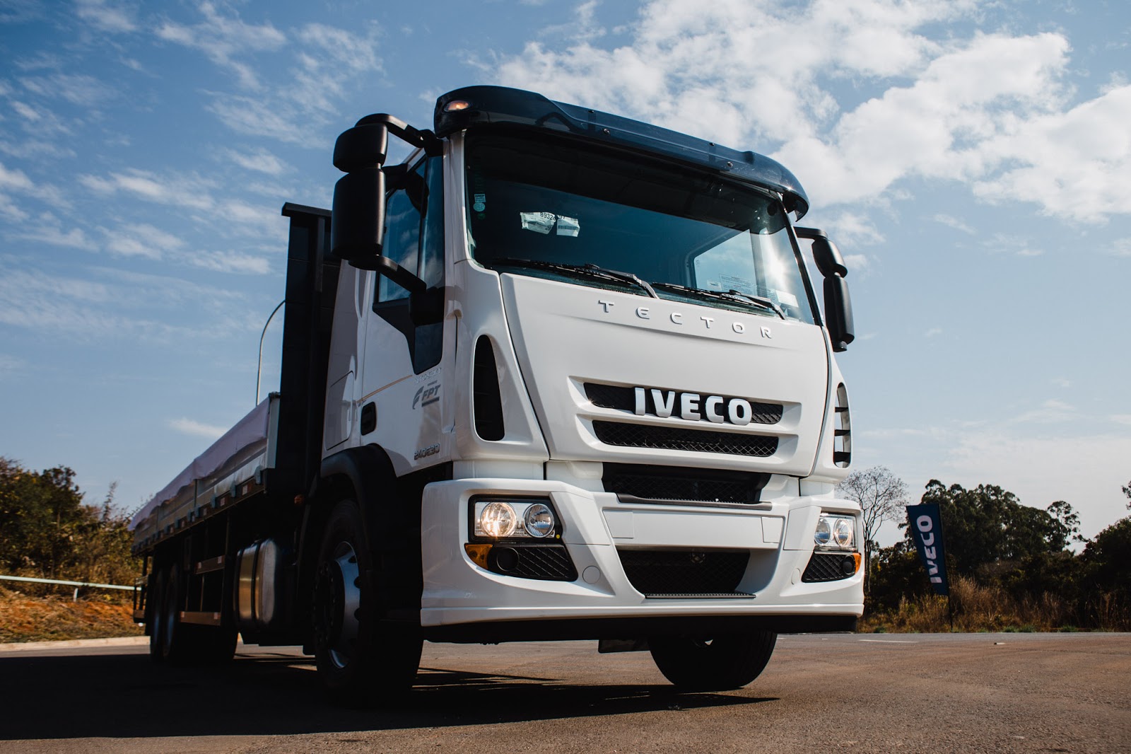 Camión Argentino Iveco Tector 240E30 AutoShift.