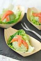 Quenelles de brócoli con salmón ahumado