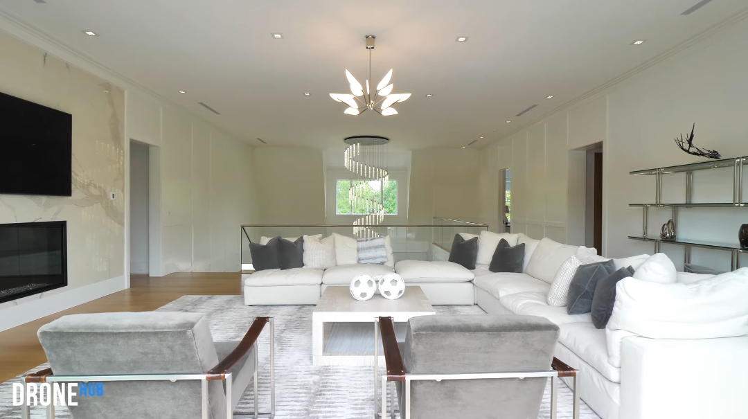 88 Interior Design Photos vs. 55 Coopers Neck Ln, Southampton, NY Luxury Mansion Tour