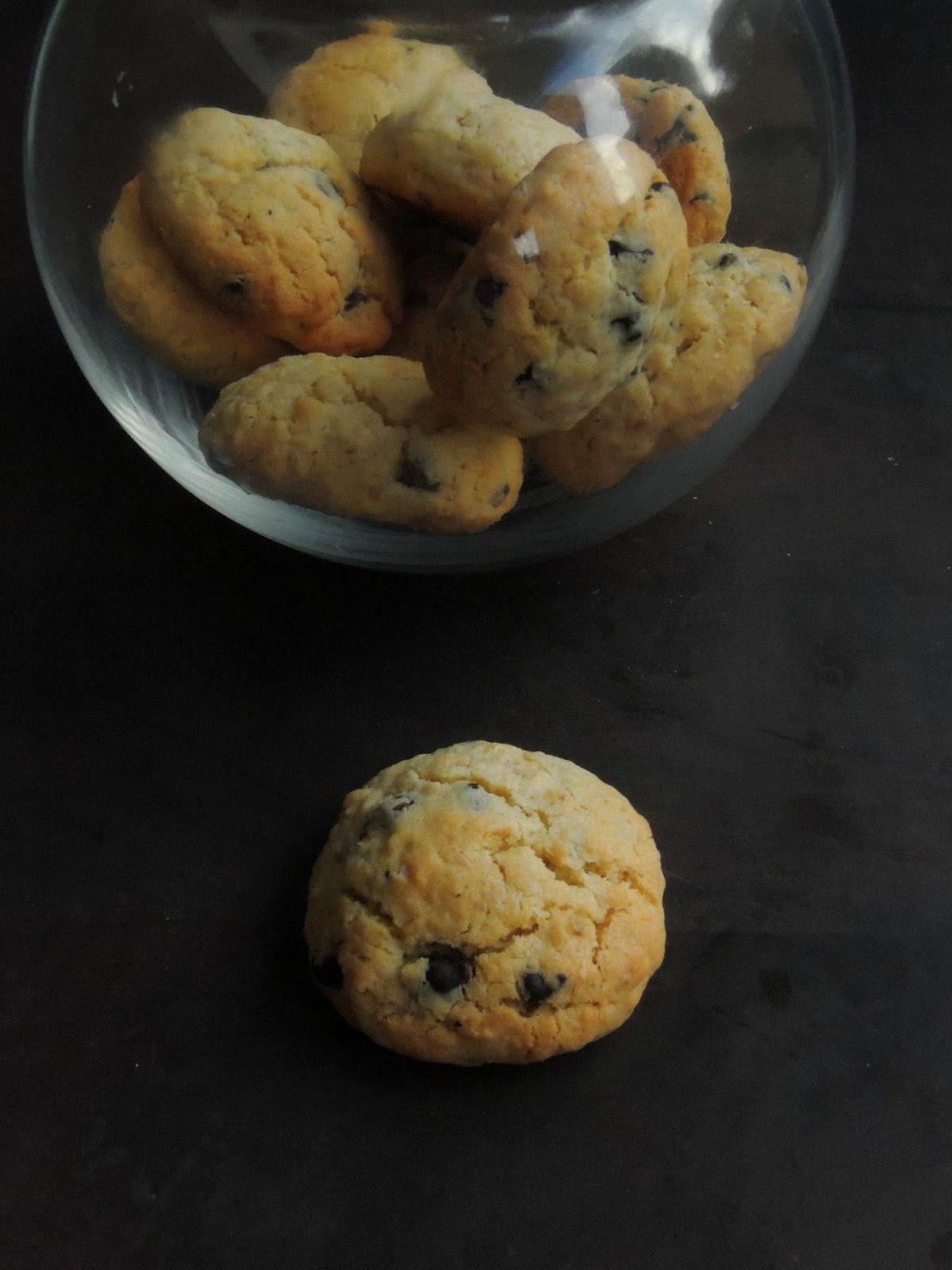 Priya's Versatile Recipes Eggless Oatmeal & Chocolate Chips Cookies