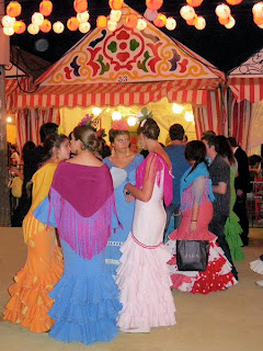 Feria de Sevilla 2011 - ... o quedamos ante la caseta