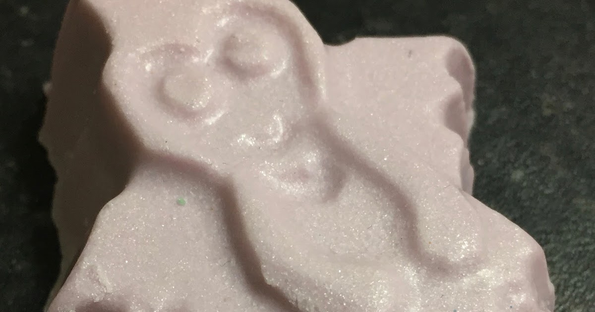 All Things Lush UK Goth Fairy Shimmer Bar