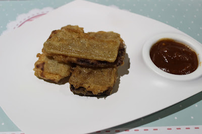 Pencas rellenas con salsa agridulce