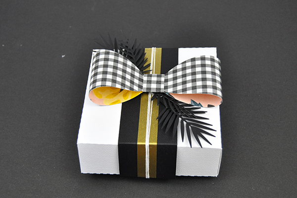 Father's Day die cut Gift Boxes by Jen Gallacher for www.jengallacher.com #fathersday #giftbox #jengallacher #diecutting Father's Day die cut Gift Boxes by Jen Gallacher for www.jengallacher.com #fathersday #giftbox #jengallacher #diecutting