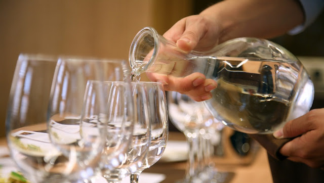Agua da torneira nos restaurantes da Europa Agua da torneira nos restaurantes da Europa