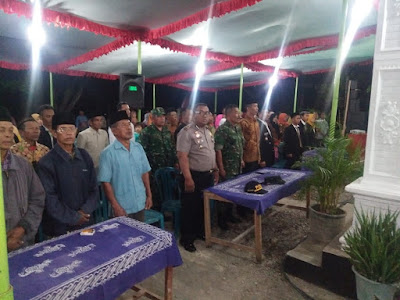 DANRAMIL HADIRI PELANTIKAN PERANGKAT DESA DANRAMIL HADIRI PELANTIKAN PERANGKAT DESA