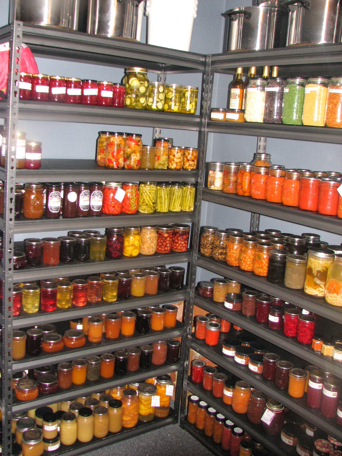 FOOD PRESERVING Testing Jars Have Sealed