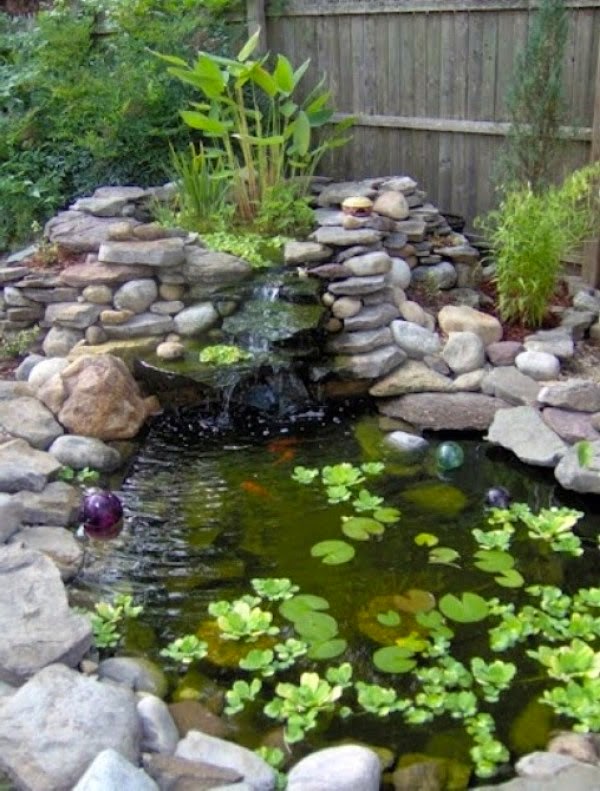 A relaxing garden and backyard waterfalls