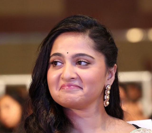 Tollywood Actress Anushka Shetty Top 10 Hot Chubby Face Close Up Stills