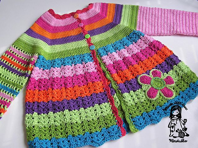 Flower cardigan - updated version February 2013 - Magic with hook and