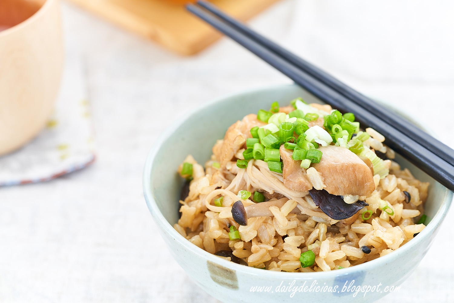 dailydelicious: Brown Rice with Mushroom: One dish meal