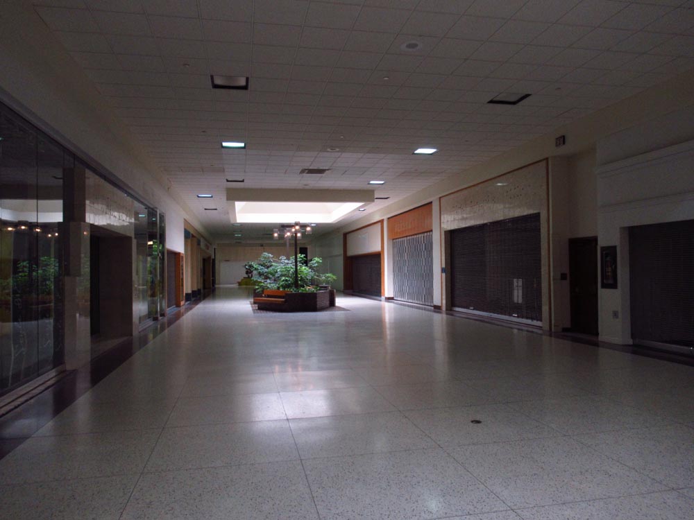 Sky City Retail History Warren Mall Warren, PA