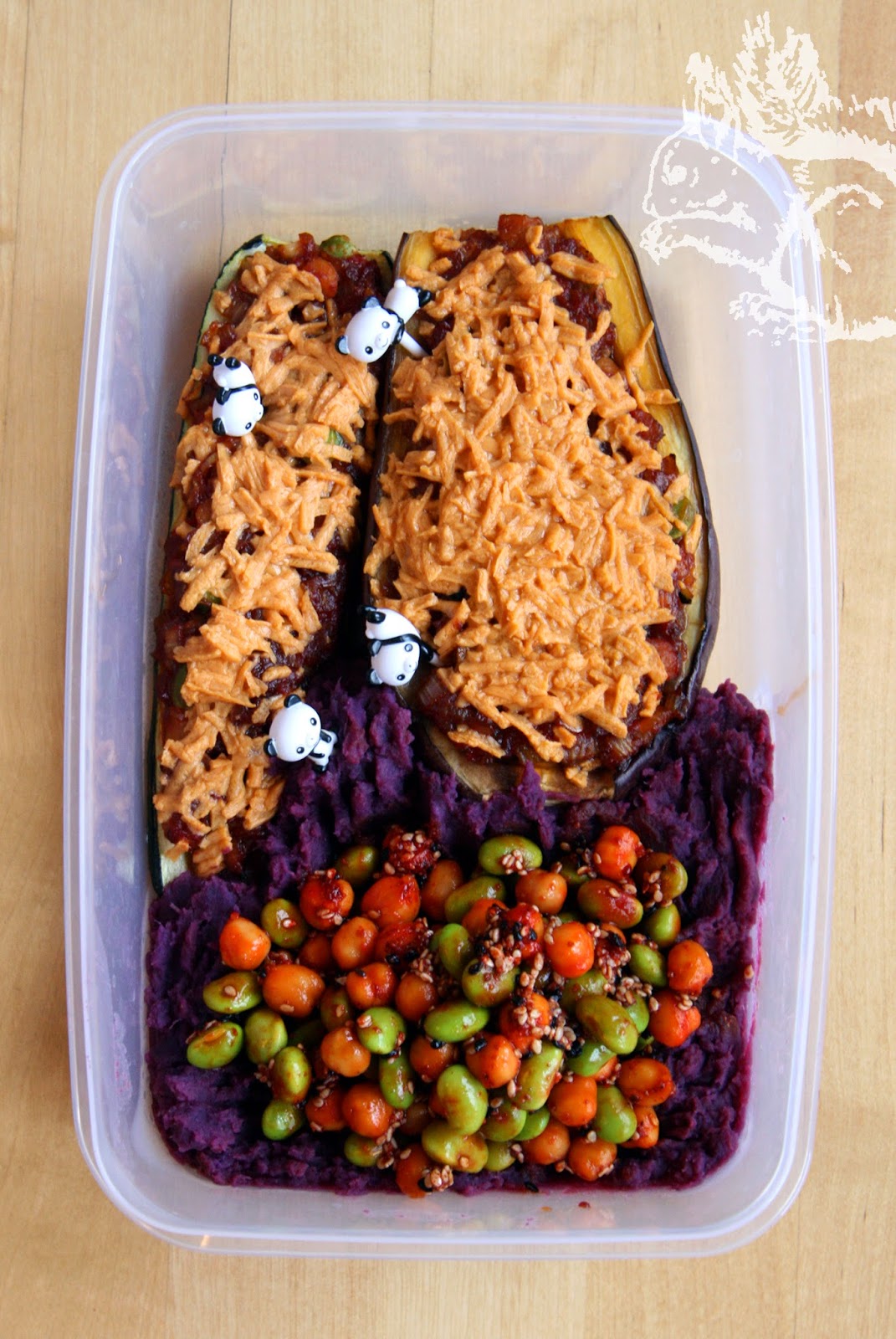 Squirrel of Nom's Tasty Treats Tandoori Masala + Chickpeas + Edamame Salad