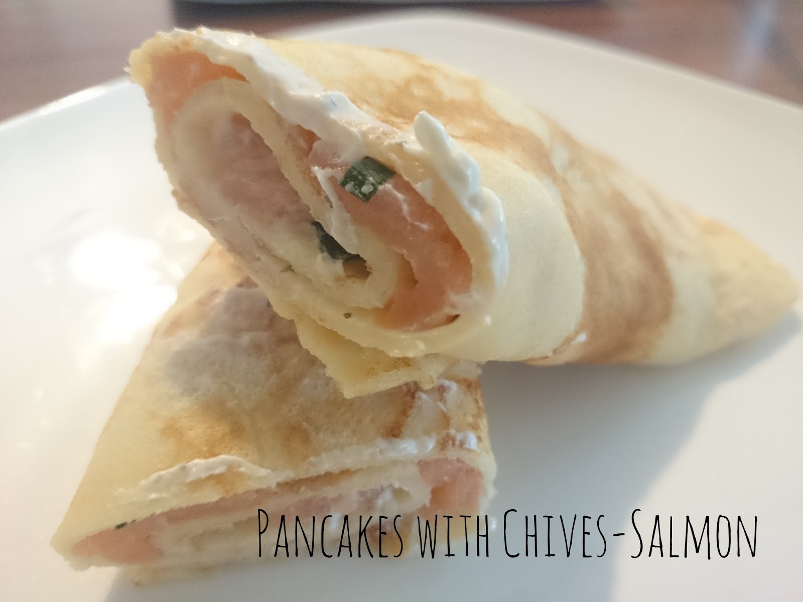 Lucciola: [Food] Pfannkuchen mit Schnittlauch-Lachs // Pancakes with ...