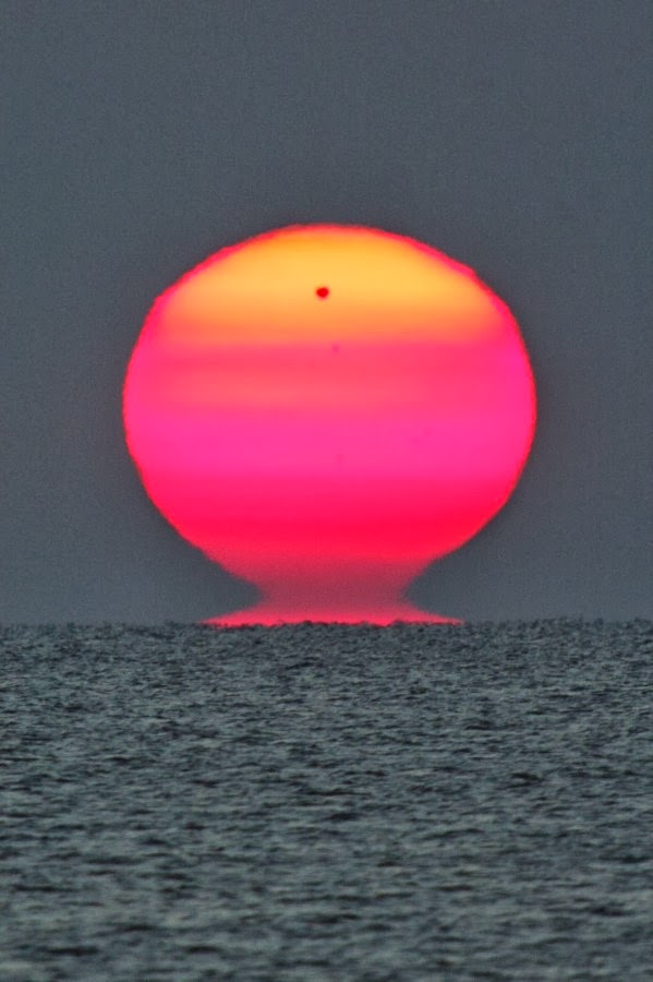 A sunrise with Venus