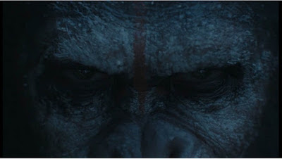 Adegan Film Dawn of The PLanet of The Apes ketika para Apes akan berburu