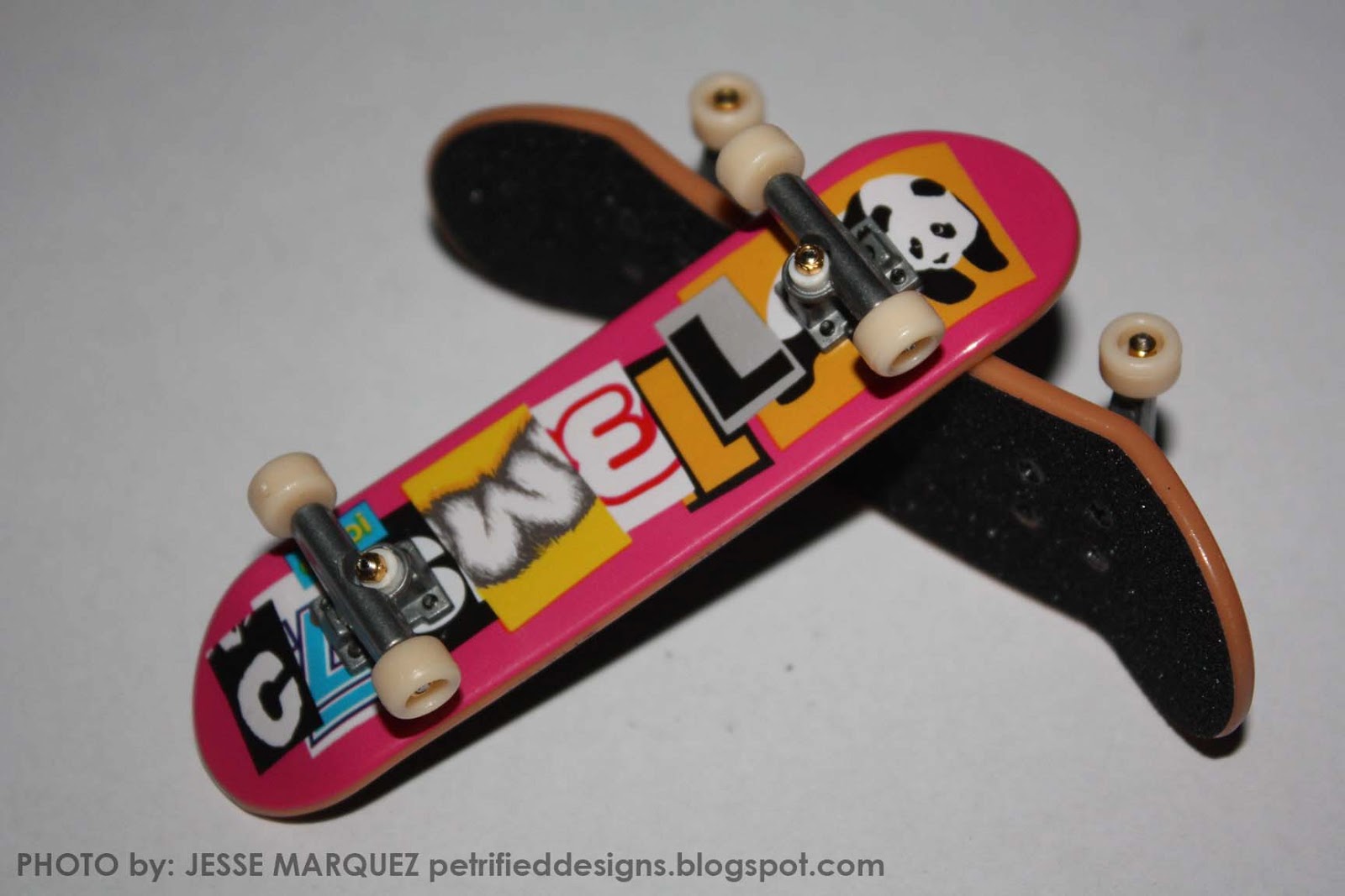 Randomly Random [Toy Review] Tech Deck Fingerboards