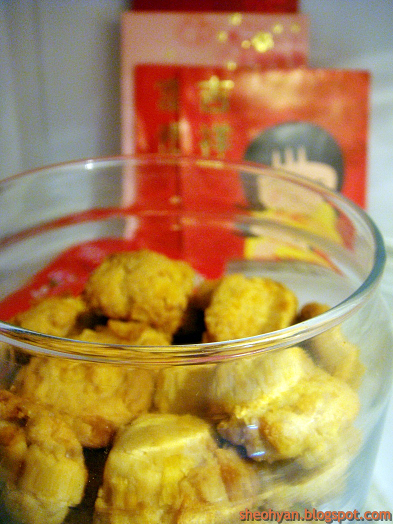 Chinese New Year delights 2013: Corn flake cookies | Blog with Yan