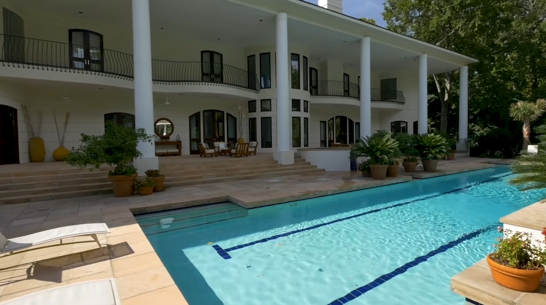 38 Interior Design Photos vs. 324 Buckingham Dr, Houston, TX Luxury Mansion Tour