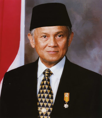 Biografi B.J. Habibie Biografi B.J. Habibie