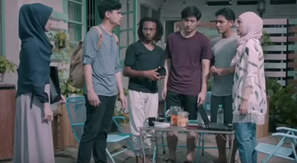 Download Film Bumi Itu Bulat (2019) Full Movie