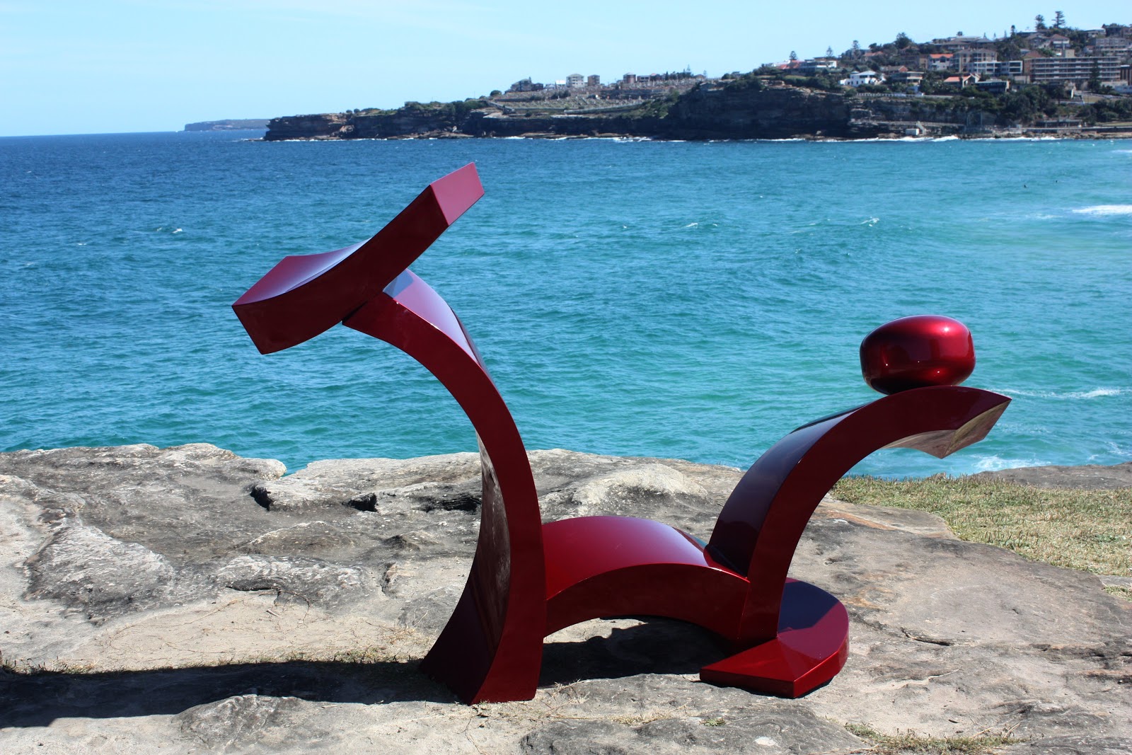 Sydney City and Suburbs Tamarama, Sculpture by the Sea (Theme Day