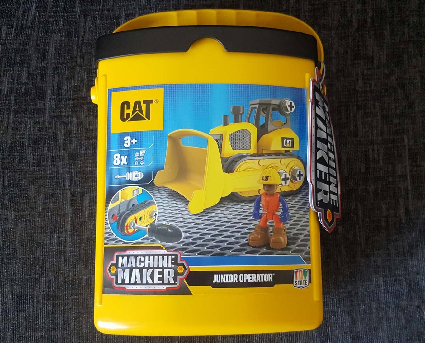 It's A Family Adventure! Cat Machine Maker™ Junior Operator by Toy