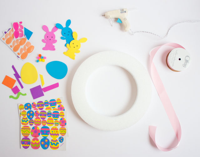 Make this sweet Easter egg and bunny wreath in minutes with foam craft kits! Make this sweet Easter egg and bunny wreath in minutes with foam craft kits!