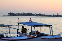 dermaga kayu fort rotterdam