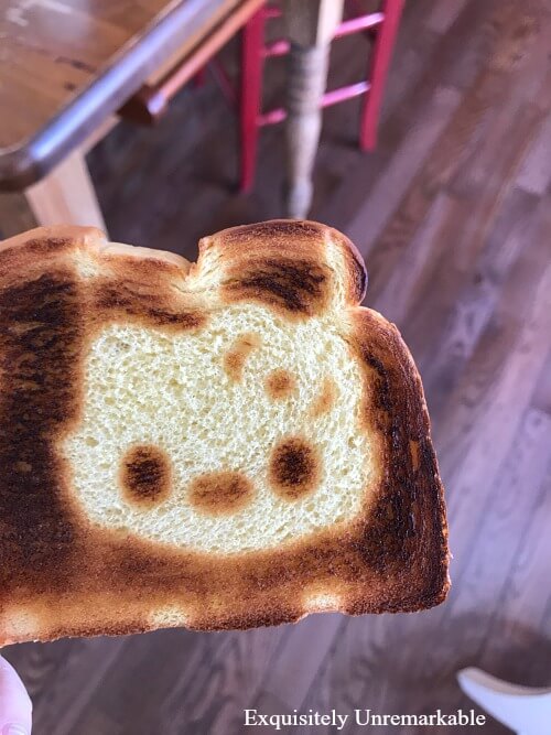 Hello Kitty Toast