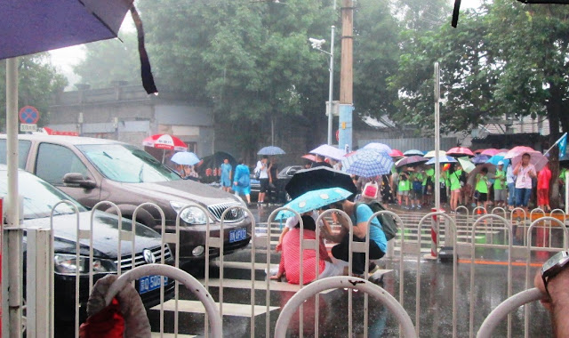 Beijing, chinezii si traficul in care nimeni nu respecta nicio regula