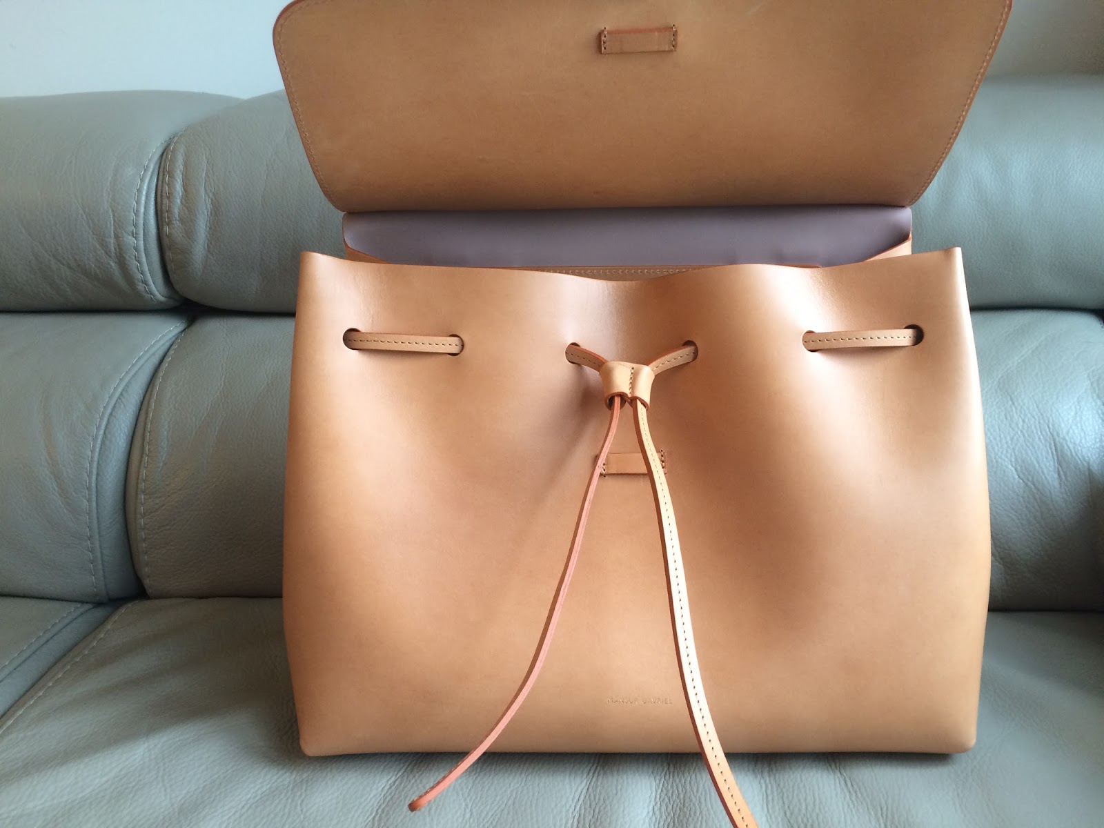 Bag Check: An Honest Review of Mansur Gavriel's M Frame Shoulder Bag