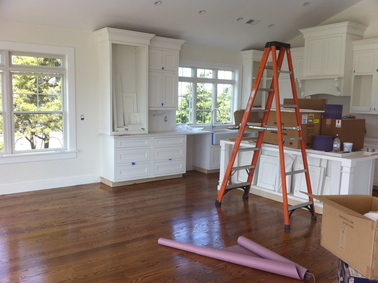 Early American Stain On Red Oak Floors / For any unfinished wood