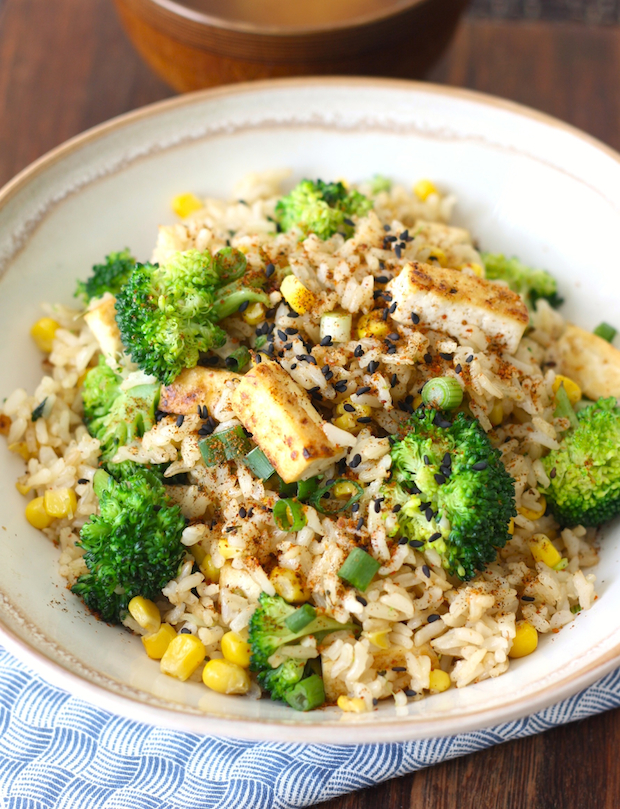 Garlicky Tofu fried Rice with Japanese Seven Spice by SeasonWithSpice.com