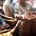 Anambra Election: Peter Obi Mobbed In The Market As He Shares Money To Marketers
