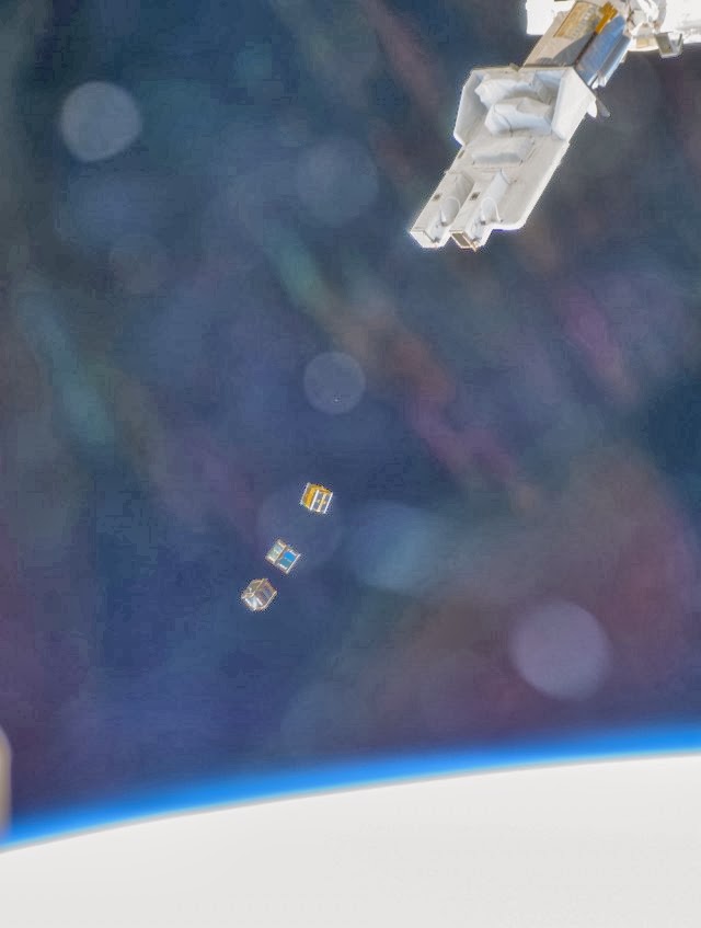 Best Space Photography of 2013