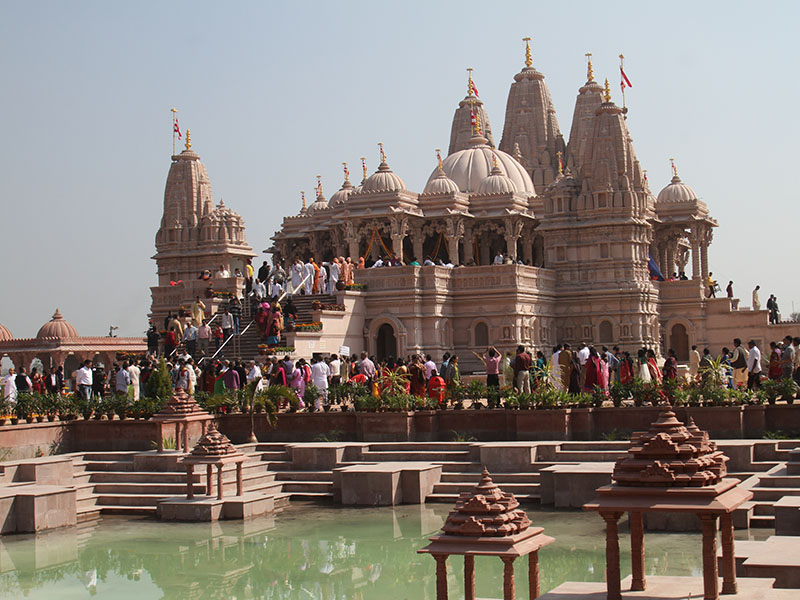 hindu architecture the exterior form of the hindu temple is a symbol of
